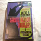 Cat in a Kiwi Con by Carole Nelson Douglas (2000) () The Midnight Louie #12 Forge HC