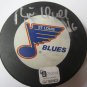 Brett Hull Signed  St. Louis Blues Puck (GAI)