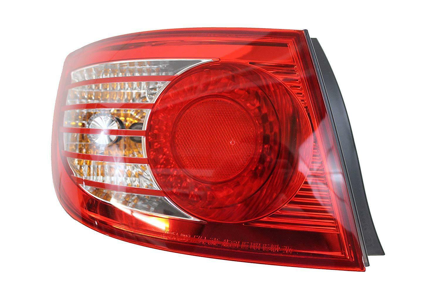 Genuine Hyundai Parts 92401-2D700 Driver Side Taillight Assembly