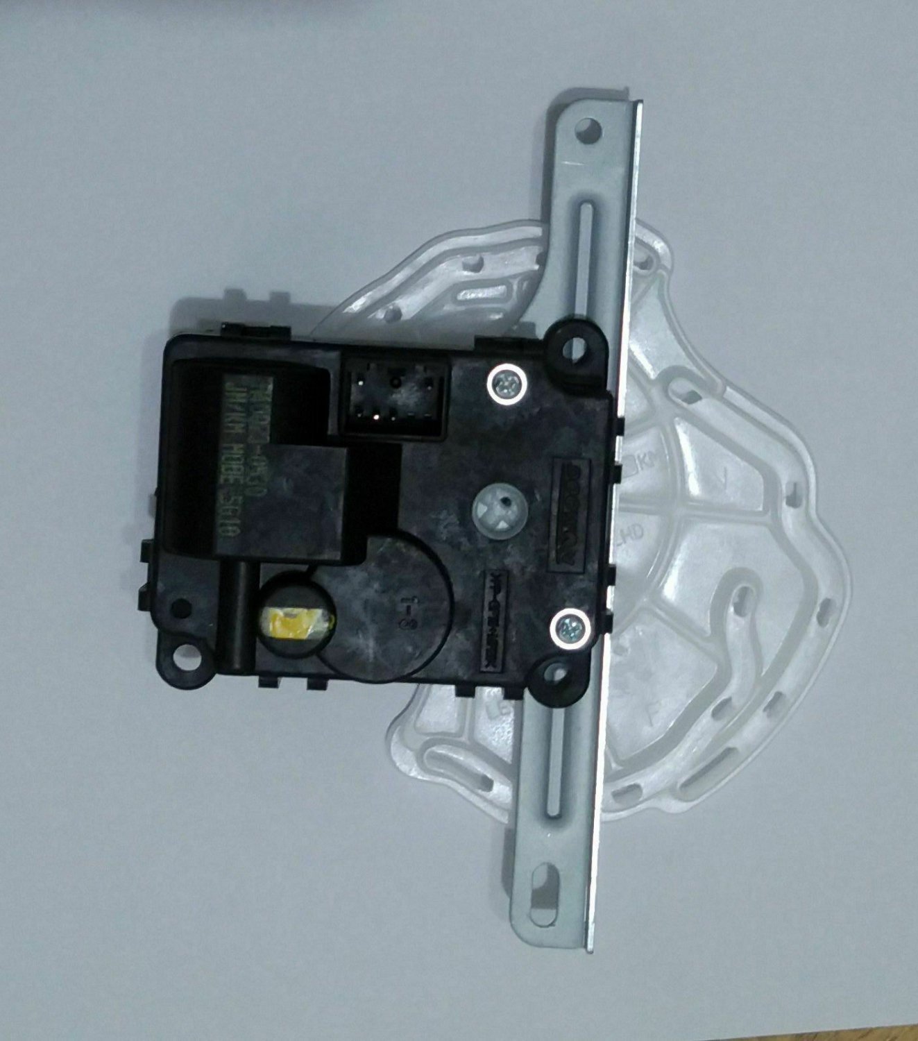 Kia Sportage 09-10  Heater Control Mode Actuator ( w/ Main lever )97154-1F200
