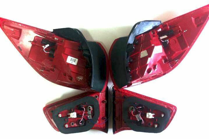Kia Motors LED Rear Trunk Lamp Assembly  4p for 2011 2013 KIA  Sportage R