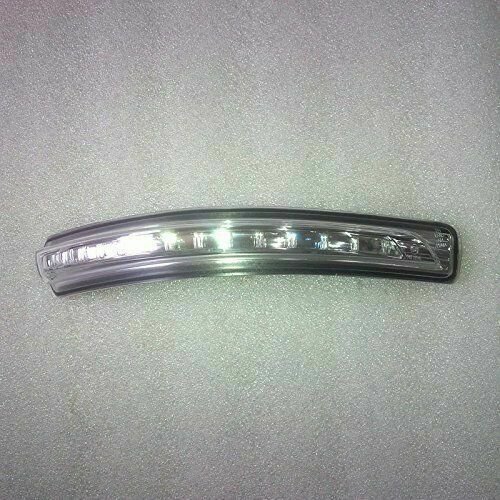 Kia Motors OEM Genuine 876241W000 LED Side Mirror Signal Lamp Repeater RH 1-pc