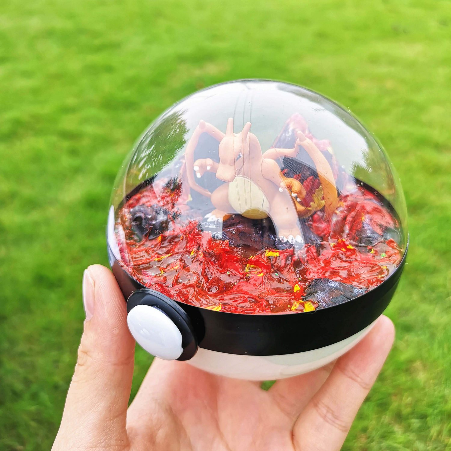 Charizard Pokemon Terrarium / Pokeball Terrarium / Pokemon Go