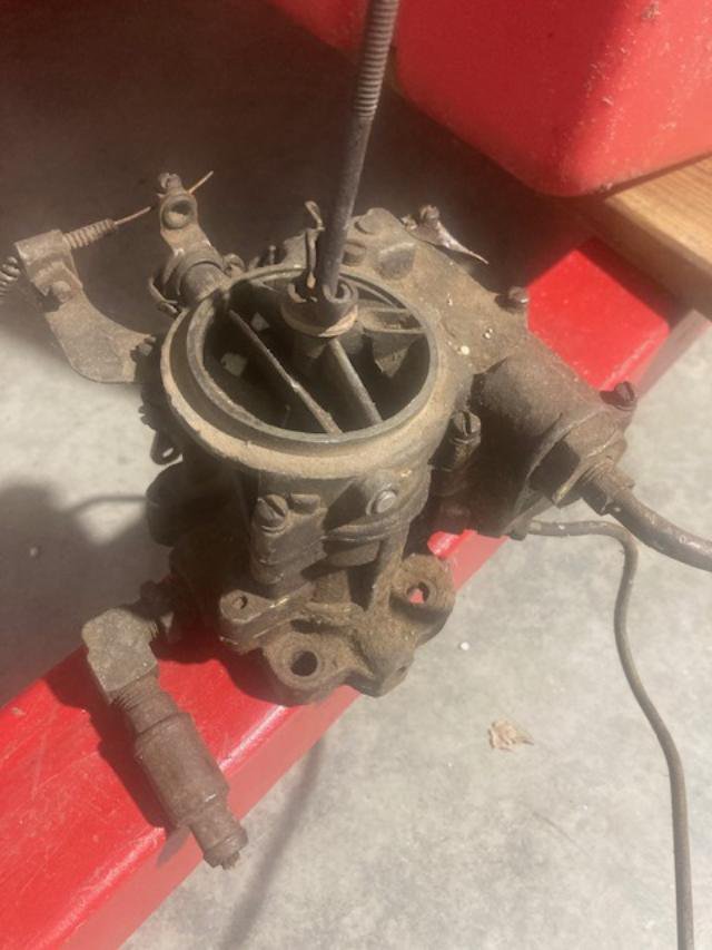 BUICK 225 ENGINE Dauntless 1381623 CARBURETOR ONLY