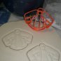 GOOFY OUTFIT COSTUME MICKEY MOUSE FRIEND SET OF 4 COOKIE CUTTERS BAKING TOOL 3D USA PR1482