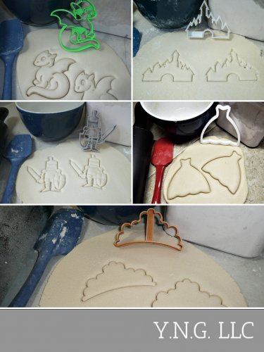 PRINCESS AND THE DRAGON FAIRY TALE SET OF 5 COOKIE CUTTERS BAKING TOOL 3D USA PR1469