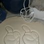 MICKEY MINNIE MOUSE COUNTING GLOVE HANDS ONE 1 TWO 2 COOKIE CUTTER USA PR1334