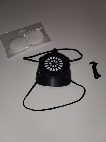 Reusable Comfortable Face Mask & Filter ( BLACK ) Made in USA PR3520