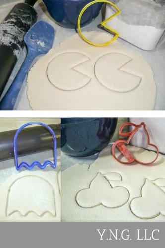 Pac-Man Pacman Video Arcade Game Ghost Cherry Set Of 3 Cookie Cutters USA PR1074