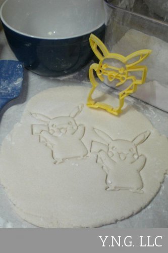 POKEMON GO PIKACHU CHARACTER FONDANT COOKIE CUTTER MADE IN USA PR460