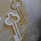 ANTIQUE OLD KEY COOKIE CUTTER CAKE FONDANT SPECIAL OCCASION MADE IN USA PR475