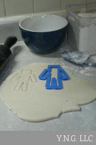 BLOCK ADVENTURE VIDEO GAME MAN BODY COOKIE CUTTER FONDANT BAKING TOOL USA PR516