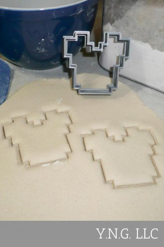 BLOCK ADVENTURE VIDEO GAME CHESTPLATE SHAPE BAKING TOOL COOKIE CUTTER USA PR517
