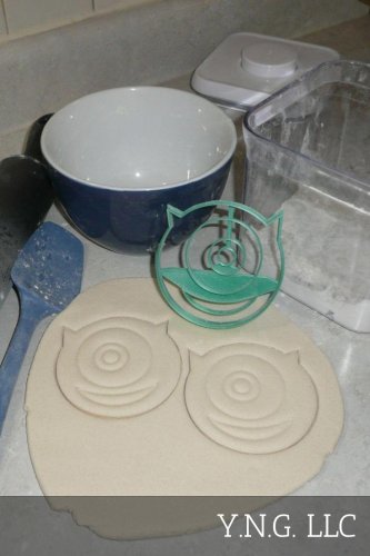 MIKE FACE HEAD MONSTERS INC GREEN MONSTER ANIMATED COOKIE CUTTER USA PR2921