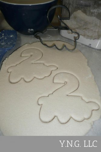 FANCY NUMBER TWO 2 OUTLINE FOR WORD LETTERED BIRTHDAY COOKIE CUTTER USA PR3002