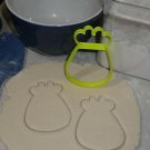 GIRAFFE OUTLINE HEAD FACE ZOO ANIMAL SAFARI TALL ANIMAL COOKIE CUTTER USA PR2625