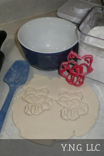 BABY FOX CUB PUP WOODS FOREST ANIMAL WOODLAND CREATURE COOKIE CUTTER USA PR2532