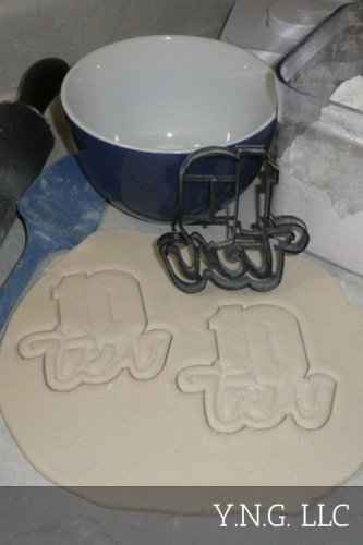 NUMBER TEN 10 WITH WORD LETTERED BIRTHDAY ANNIVERSARY COOKIE CUTTER USA PR2411