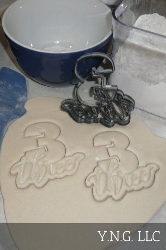 NUMBER THREE 3 WITH WORD LETTERED BIRTHDAY ANNIVERSARY COOKIE CUTTER USA PR2404