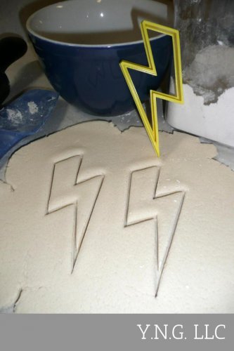 LIGHTNING BOLT ELECTRICAL STORM THUNDER THUNDERBOLT COOKIE CUTTER USA PR2424