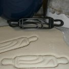 ROLLING PIN KITCHEN CHEF BAKERY BAKING TOOL CYLINDRICAL COOKIE CUTTER USA PR2377