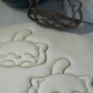 CAT KITTY SNEAKY LAYING DOWN CARNIVOROUS ANIMAL KITTEN COOKIE CUTTER USA PR2342