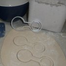 BABY RATTLE NOISE MAKER SHAKE SENSORY TOY TEETHER TEETH COOKIE CUTTER USA PR2195