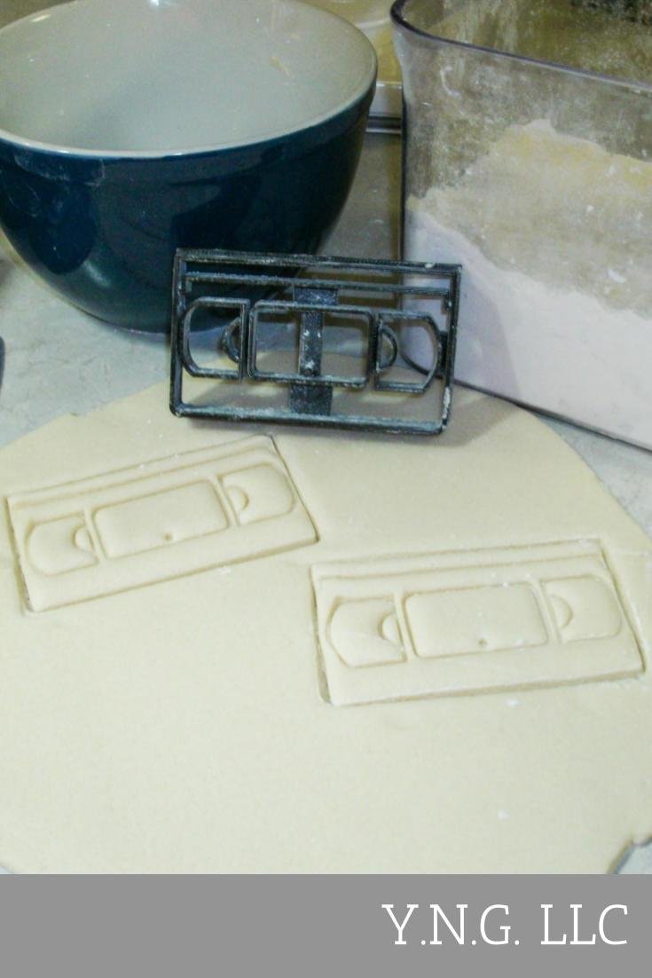 VHS VIDEO TAPE CASSETTE VCR SPECIAL OCCASION BAKING COOKIE CUTTER USA