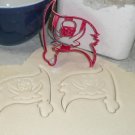 TAMPA BAY BUCCANEERS NFL FOOTBALL LOGO SPECIAL OCCASION COOKIE CUTTER USA PR982
