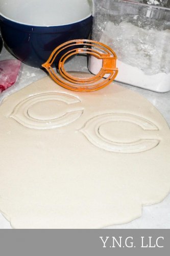 CHICAGO BEARS NFL FOOTBALL LOGO SPECIAL OCCASION COOKIE COOKIE CUTTER USA PR947