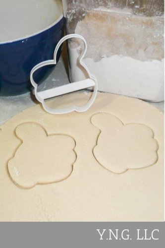 MICKEY MINNIE MOUSE GLOVE HAND THUMBS UP DISNEY CARTOON COOKIE CUTTER USA PR923