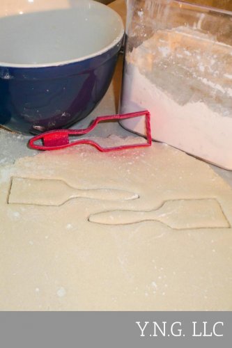 PAINTBRUSH PAINT TOOL DIY HOME PROJECT PAINTER ARTIST COOKIE CUTTER USA PR906
