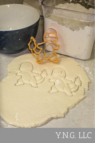 CHARMANDER FIRE TYPE POKEMON ORANGE LIZARD SPECIAL OCCASION COOKIE CUTTER PR868