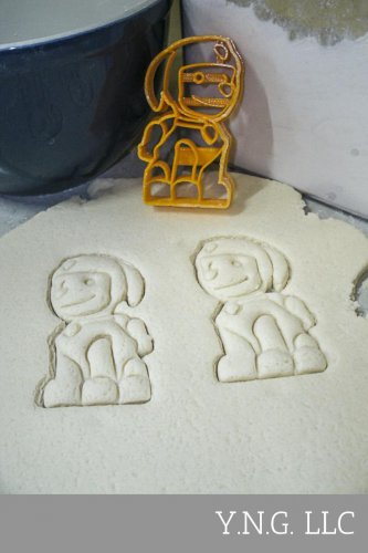ZUMA PAW PATROL CHOCOLATE LABRADOR WATER RESCUE PUP SEA COOKIE CUTTER USA PR864