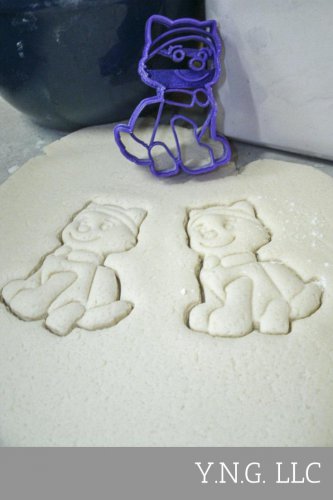 EVEREST PAW PATROL MOUNTAIN RESCUE SNOW HUSKY PUP SHOW COOKIE CUTTER USA PR863