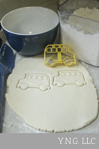 SCHOOL YELLOW BUS SIDE VIEW STUDENT TRANSPORTATION COOKIE CUTTER USA PR837