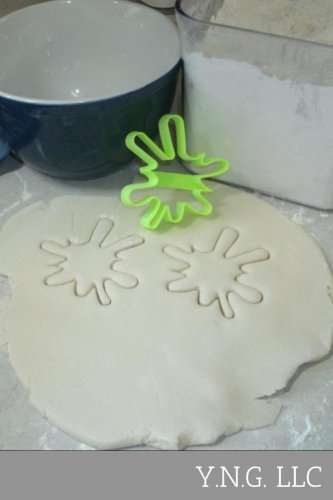 PAINT SPLATTER ARTIST CREATIVE ART NINTENDO VIDEO GAME COOKIE CUTTER USA PR818
