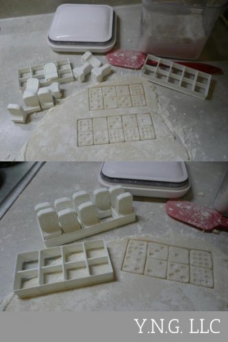 DOMINOES SET COOKIE CUTTER DOMINOES FONDANT HOLIDAY SPECIAL OCCASION 3D PR326