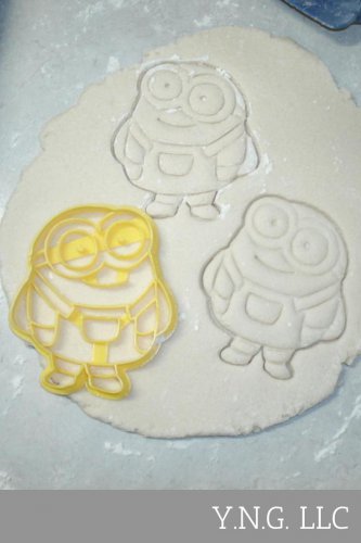 DESPICABLE ME MINION CHARACTER FONDANT BAKING TOOL COOKIE CUTTER USA PR427