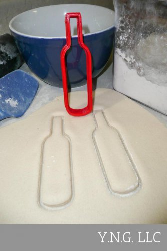WINE BOTTLE CHARACTER FONDANT BAKING TOOL COOKIE CUTTER MADE IN USA PR446