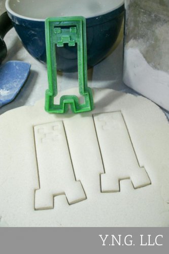 BLOCK ADVENTURE GAME MONSTER SCOPE SHAPE BAKING TOOL COOKIE CUTTER USA PR519