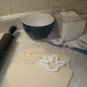 MICKEY MINNIE MOUSE HAND CARTOON CHARACTER COOKIE CUTTER FONDANT USA PR529
