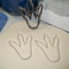 T-REX DINOSAUR FOOTPRINT FOOT PRINT TYRANNOSAURUS COOKIE CUTTER USA PR566