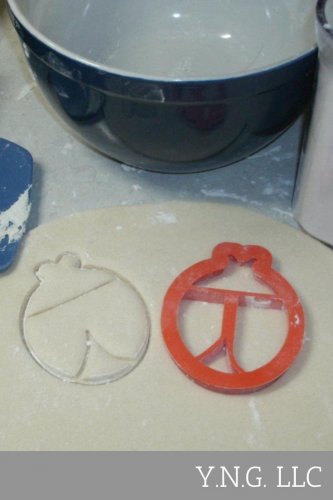 LADYBUG BEETLE FLYING INSECT COOKIE CUTTER USA PR632
