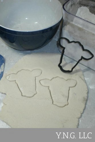 COW CATTLE HEAD FARM ANIMAL LIVESTOCK COOKIE CUTTER FONDANT BAKING TOOL PR588