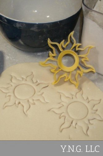 TANGLED SUN DISNEY RAPUNZEL SYMBOL HOPE LIGHT COOKIE CUTTER USA PR598