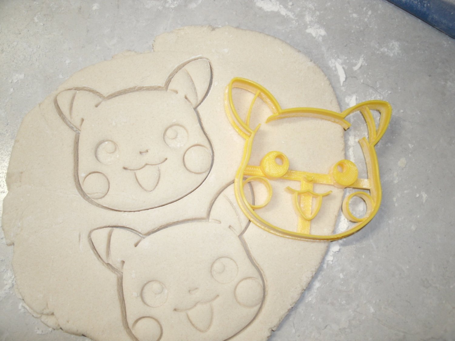 Pokemon Go Pikachu Face Character Special Occasion Cookie Cutter Baking ...