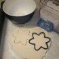 ATOM CHEMISTRY MATTER SCIENCE COOKIE CUTTER USA PR611