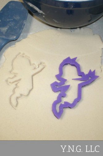 LITTLE GIRL SKIPPING DANCING PLAYING TWIRLING JUMPING COOKIE CUTTER USA PR648