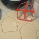 RED BARN FARM BUILDING AGRICULTURE COOKIE CUTTER FONDANT BAKING TOOL USA PR663